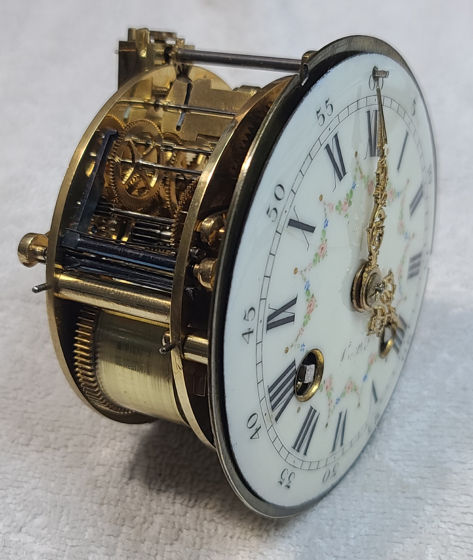 Crystal Regulator With Original Silver Plated Mercury Pendulum